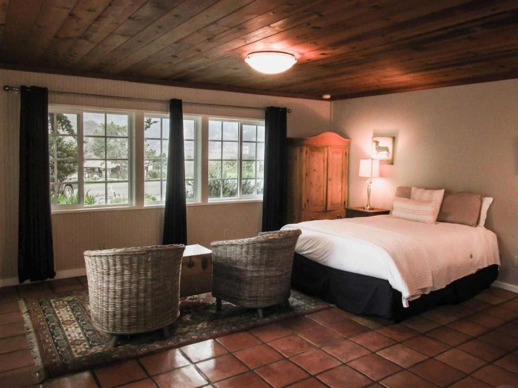 Jenner Inn Quarto foto