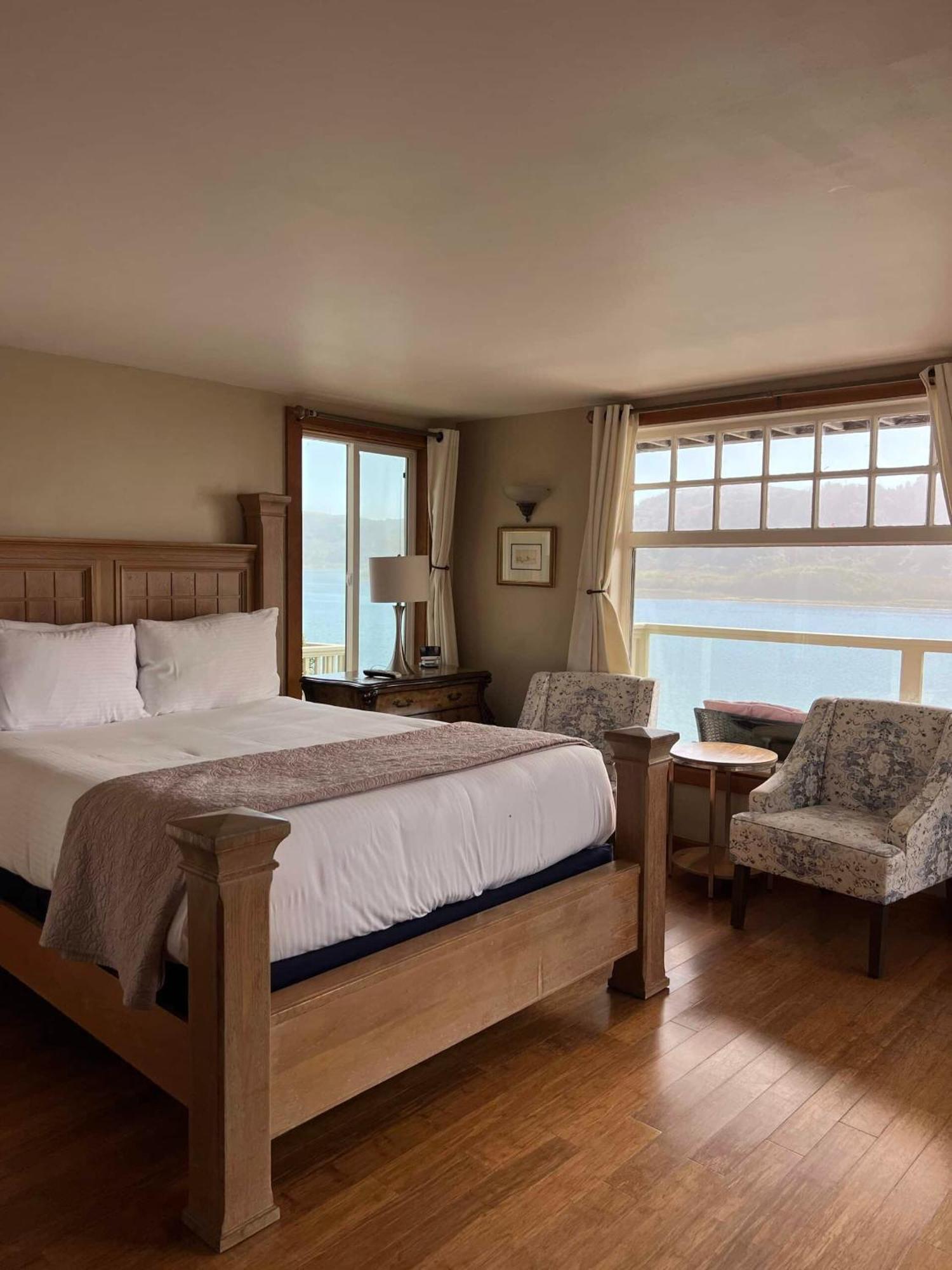 Jenner Inn Quarto foto